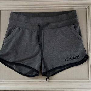 Whale Bone grey sweat-shorts w black border and drawstring waist M